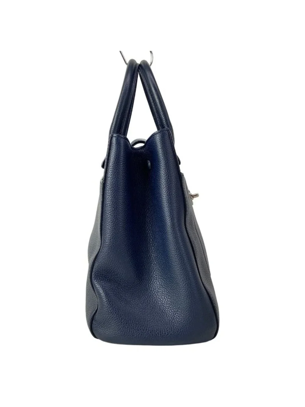 CHANEL brand neo